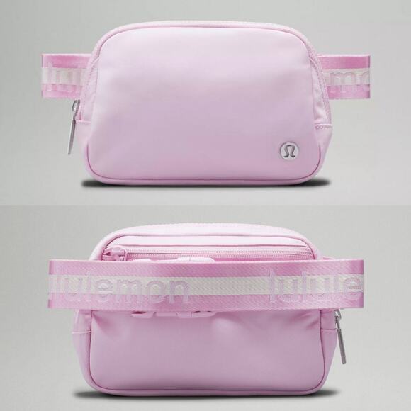 NEW Lululemon Everywhere Crossbody Belt Bag 1L Wordmark - Pink and White - Picture 1 of 5